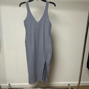 Beyond yoga inspire midi dress cloud grey